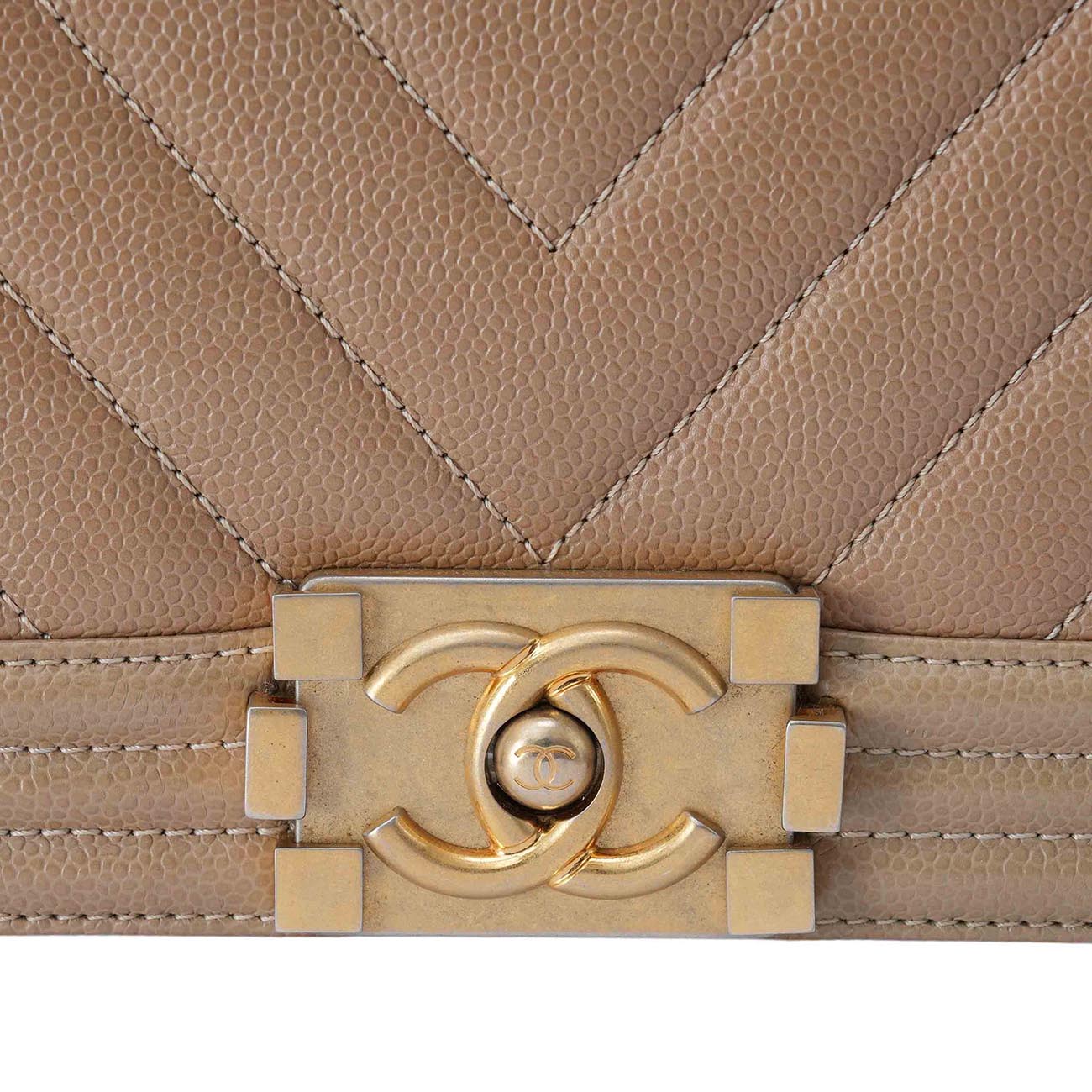 CHANEL(USED)샤넬 보이샤넬 캐비어 쉐브론 미듐